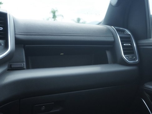 Certified 2024 RAM 1500 Laramie image 30