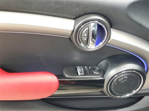 Used 2020 MINI Cooper S image 14
