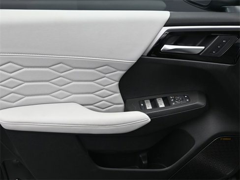 New 2025 Mitsubishi Outlander SEL image 8