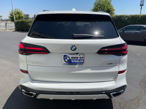 New 2026 BMW X5 xDrive40i w/ M Sport Package image 4