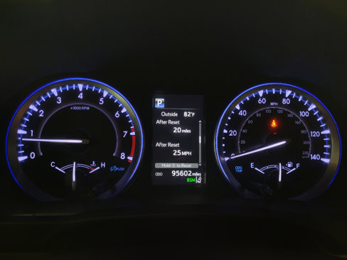 Used 2019 Toyota Highlander XLE image 23