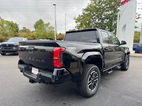 New 2025 Toyota Tacoma TRD Sport image 5