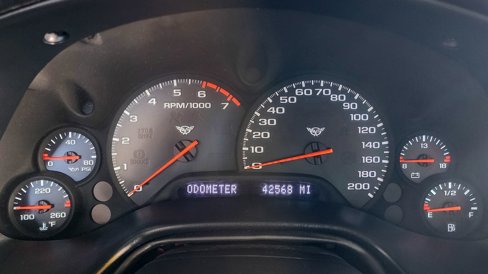 Used 2004 Chevrolet Corvette Coupe w/ Preferred Equipment Group image 21