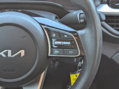 Certified 2023 Kia Forte LXS w/ LXS Technology Package image 18