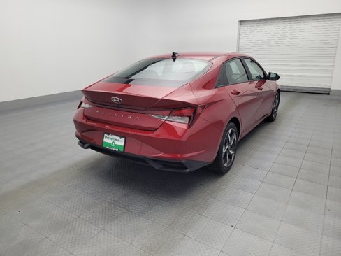 Used 2023 Hyundai Elantra SEL w/ Convenience Package image 9