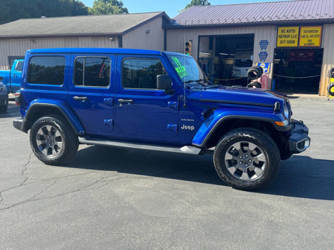 Used 2019 Jeep Wrangler Unlimited Sahara w/ Advanced Safety Group image 3