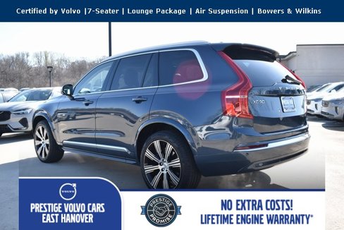 Used 2025 Volvo XC90 B6 Ultra w/ Lounge Package image 5