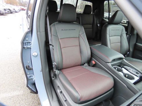 New 2026 Honda Ridgeline Black Edition image 15