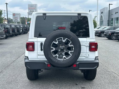 New 2025 Jeep Wrangler Sahara image 3