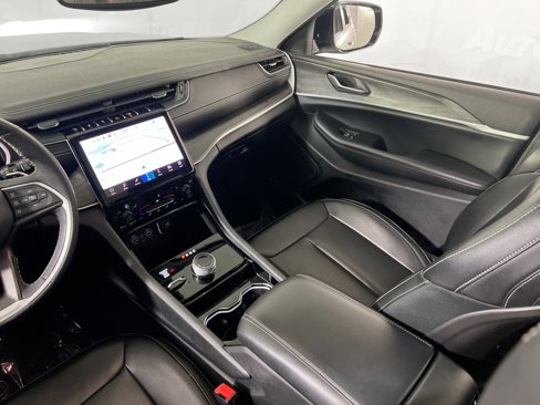 Used 2023 Jeep Grand Cherokee L Limited image 22