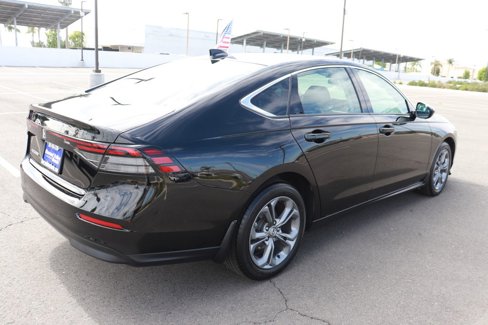 Certified 2023 Honda Accord EX image 7