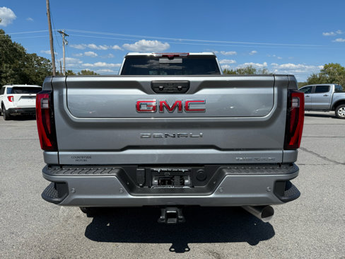 Used 2025 GMC Sierra 3500 Denali w/ Denali Reserve Package image 5