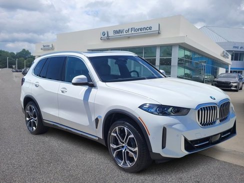 New 2026 BMW X5 xDrive40i image 1