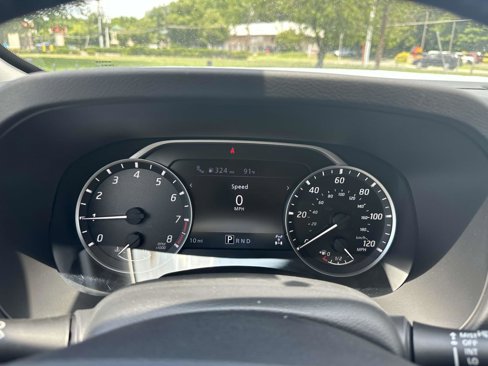 Used 2025 Nissan Frontier SV w/ SV Convenience Package image 24