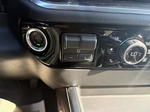 New 2025 Chevrolet Silverado 1500 LTZ image 19