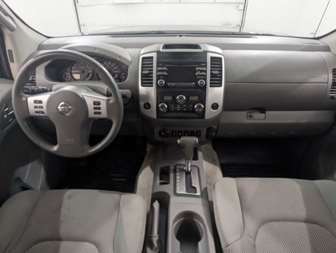 Used 2014 Nissan Frontier SV w/ SV Value Truck Package image 2