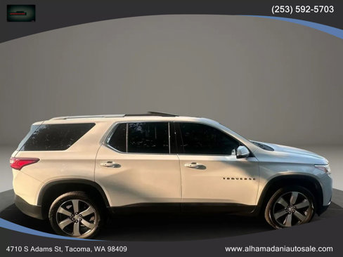 Used 2018 Chevrolet Traverse LT image 3
