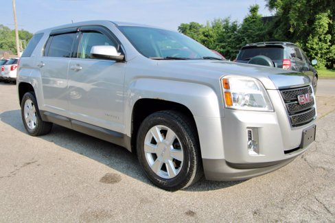 Used 2013 GMC Terrain SLE image 8