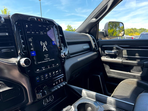 Used 2021 RAM 2500 Laramie w/ Night Edition image 13