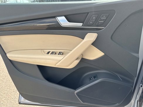 Used 2019 Audi Q5 2.0T Premium Plus image 22