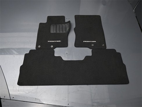Used 2024 Nissan Frontier SV image 36