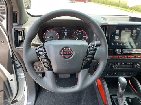 New 2025 Nissan Frontier PRO-4X w/ Pro Premium Package image 15