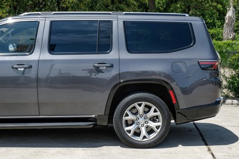 Used 2022 Jeep Wagoneer Series II image 22