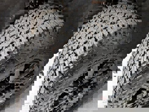 Used 2024 GMC Sierra 3500 AT4 image 17