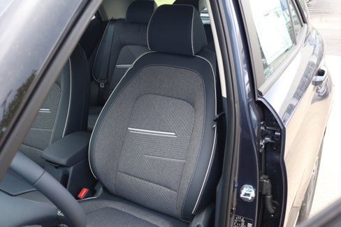 New 2025 Hyundai Venue Limited image 23