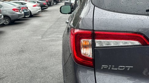 Used 2021 Honda Pilot Touring image 17