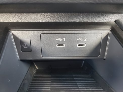 New 2026 Nissan Kicks SV image 28