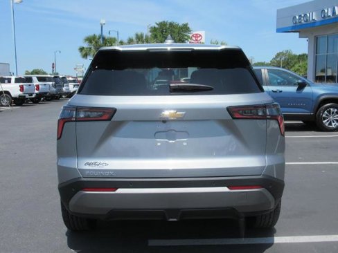 New 2026 Chevrolet Equinox LT image 5