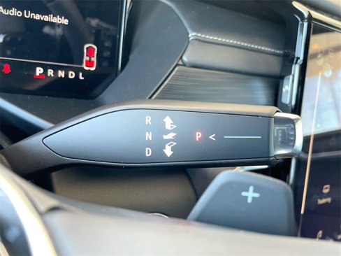 New 2025 GMC Acadia Elevation w/ Elevation Premium Package image 16