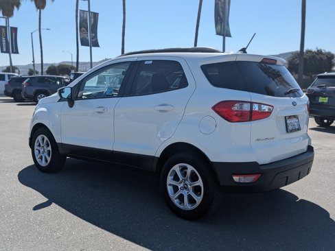 Used 2021 Ford EcoSport SE image 4
