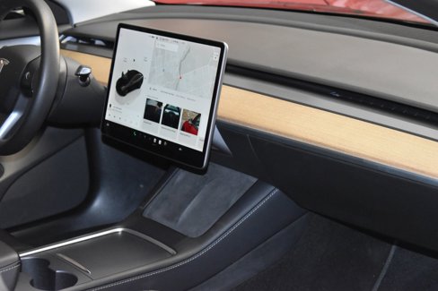 Used 2023 Tesla Model 3 Standard Range image 14