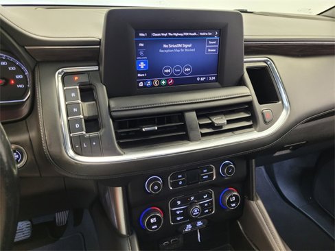 Used 2023 Chevrolet Suburban LS image 18
