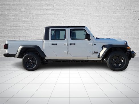 New 2025 Jeep Gladiator Sport image 5