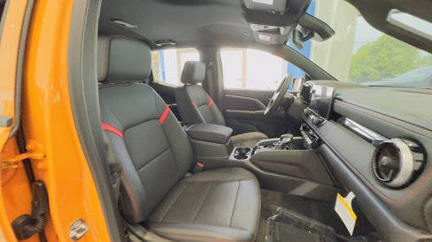 New 2025 Chevrolet Colorado Z71 w/ Z71 Convenience Package 2 image 8