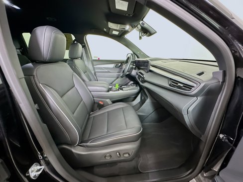 Used 2025 Buick Enclave Preferred image 33