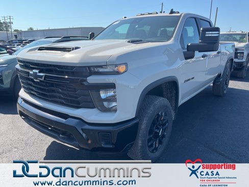 New 2026 Chevrolet Silverado 2500 Custom image 1
