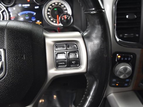 Used 2016 RAM 1500 Laramie w/ Convenience Group image 26