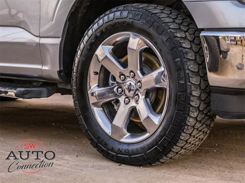 Used 2021 Ford F150 Lariat image 2