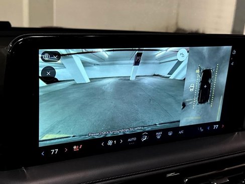Certified 2025 Lincoln Aviator AWD image 20