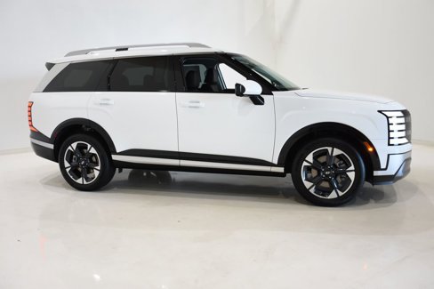 New 2026 Hyundai Palisade Limited image 3