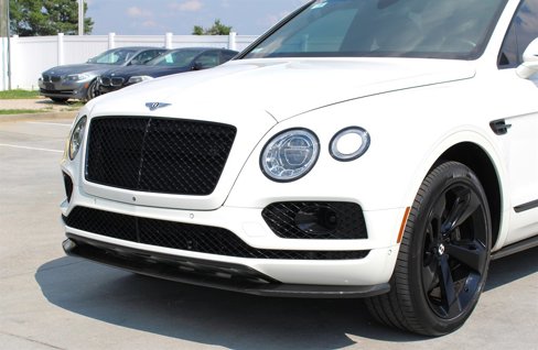 Used 2018 Bentley Bentayga image 11