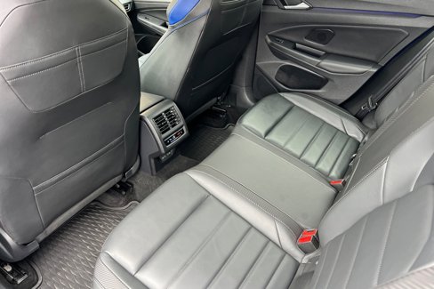 Used 2024 Volkswagen Golf R image 12