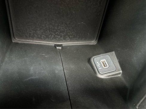 Used 2018 Jeep Wrangler Unlimited Sport S image 41