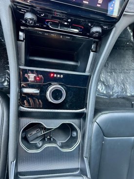 Used 2024 Jeep Grand Cherokee Limited image 26