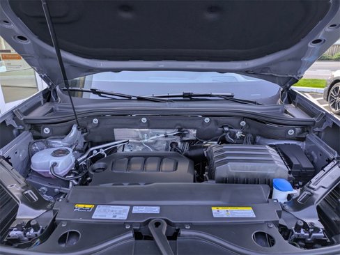 New 2025 Volkswagen Atlas SEL image 38