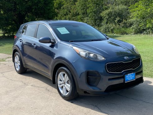 Used 2019 Kia Sportage LX image 3